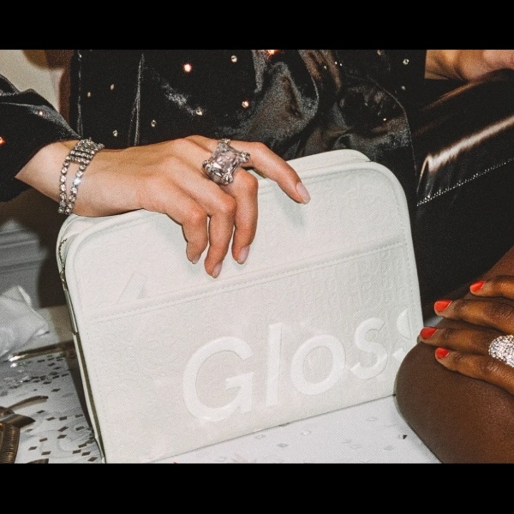 Absolutely perfect condition limited edition glossier holiday makeup bag
